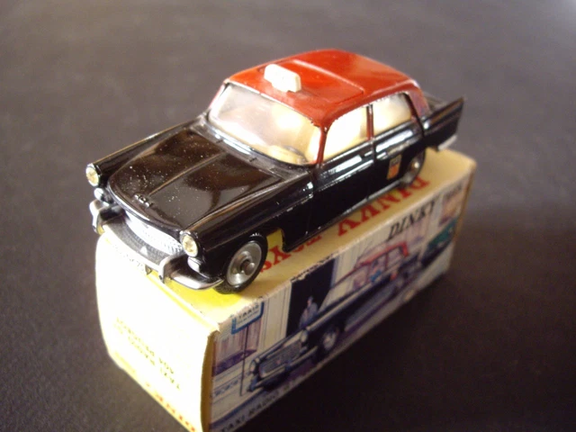 Boîte Reproduction Dinky Toys Pour Taxi 404 Peugeot - Carton épais - Occasion