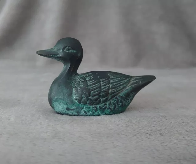 Petite statue canard en bronze