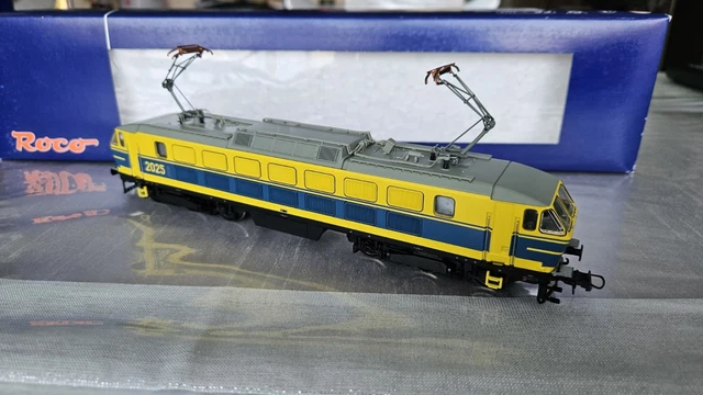 Locomotive diesel CC 80001 | Mistral 25-01-G004 | HO 1/87