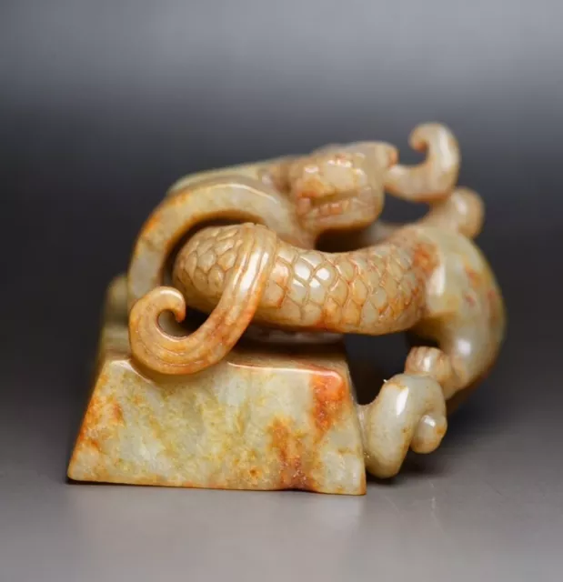 Top Chinese Natural Hetian Jade Hand Carved Exquisite Dragon Statue Collect Art