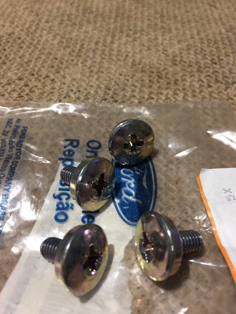 Nouveau Vrai Boîtier De Pompe À Eau PSA Vis Boulon 120719