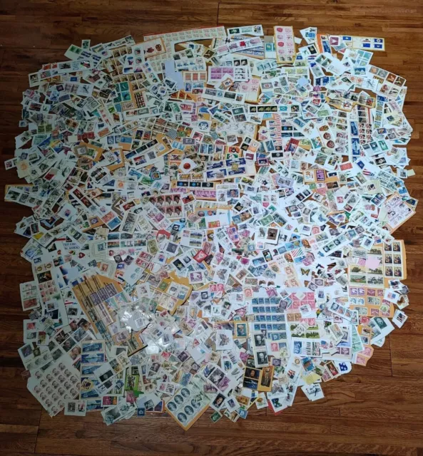 Large Us Postage Used Stamp Lot. Over 2400 Stamps. Diverse Selection Of Stamps.