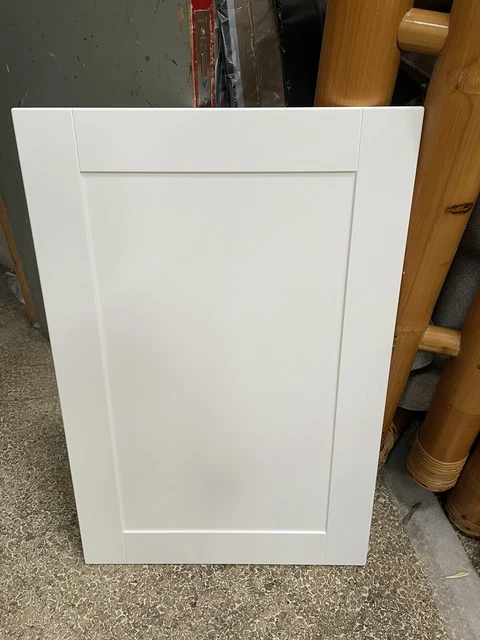 Puertas de cocina agitadoras de brillo blanco