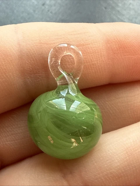 Pendentif Ancien Boule De Verre Soufflé Vert Art Nouveau - Breloque Argentée Française