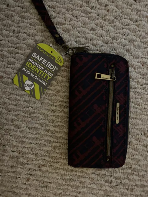 NWT Travelon “Safe ID rFID Blocking” Blue & Red Clutch Wallet