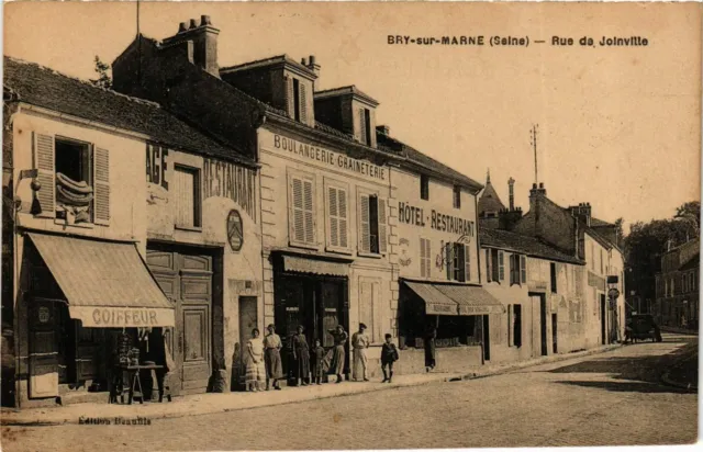 CPA BRY-sur-MARNE Rue de Joinville (869375)