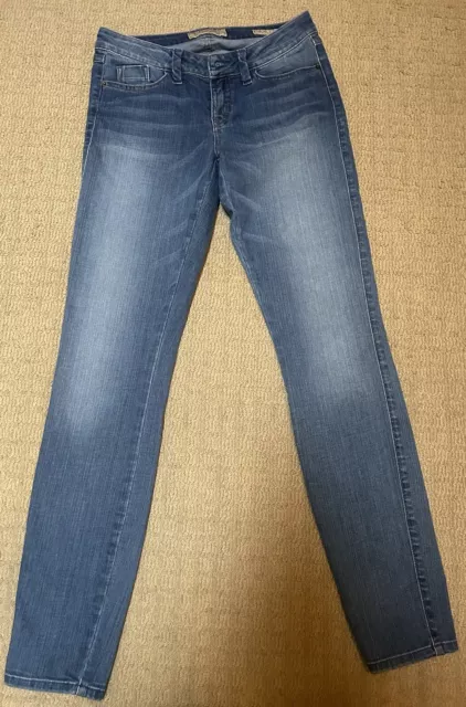 GUESS Jeans Womens Size 27  Brittney Skinny Measures 27X28" Low Rise