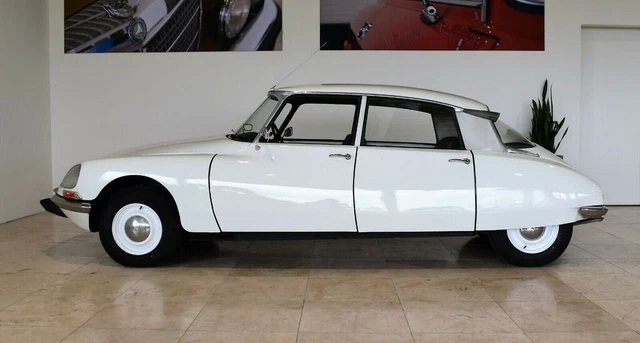 Göttin in weiß: Citroen DS ID-19B, Bj. 69, TüV 01/2025