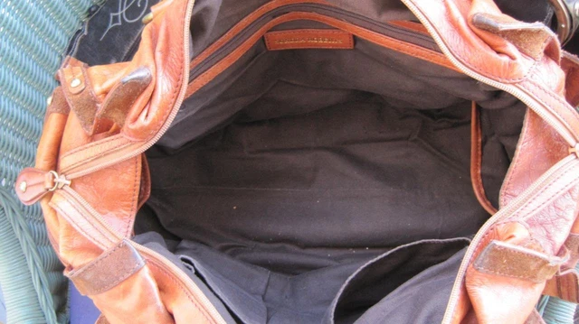 Sondra Roberts Brown Leather Retro Duffel Weekender Satchel Tote Shoulder Bag 13