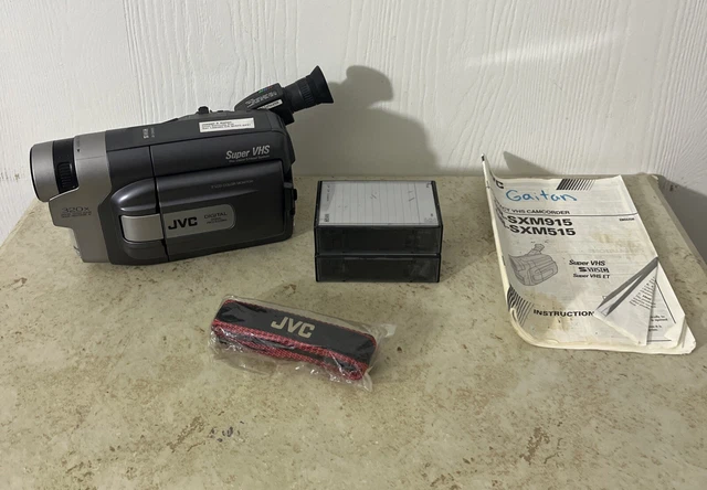 Camcorder / caméscope JVC GR-DVL150E MiniDv (Defekt) in Collonges für