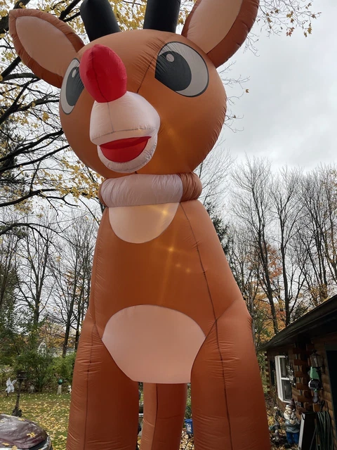 15 FOOT TALL Christmas Rudolph Reindeer Inflatable by Hammacher Used ...