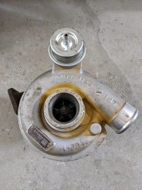 Perkins M24 EC-1 used turbo assembly 2674A807 for 1104D diesel engine Perkins M24 EC-1 used turbo assembly 2674A807 for 1104D diesel engine