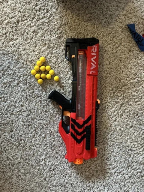 Hasbro Nerf Rival Zeus MXV-1200 Team Red Blaster Gun