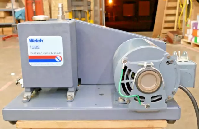 WELCH DUOSEAL 1399B-01 Belt Driven Vacuum Pump, 1/3 HP, 115V, Clean & Works
