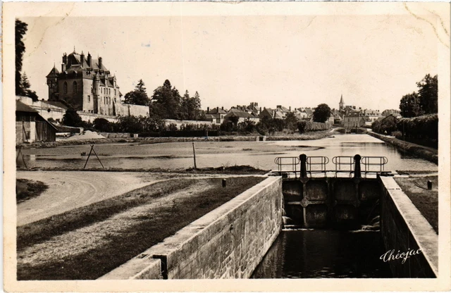 CPA CHATILLON-en-BAZOIS Gare du Canal Nievre (100258)