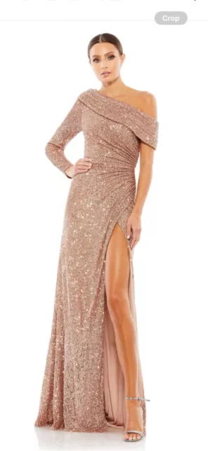 Mac Duggal Sequin Gown Size 14. NWT.