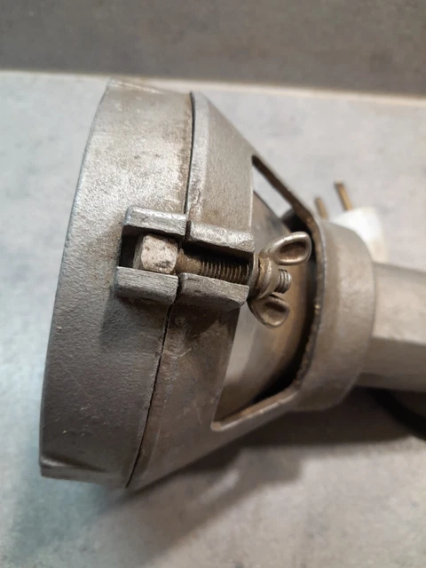 Ancienne Lampe Industrielle A Fixer