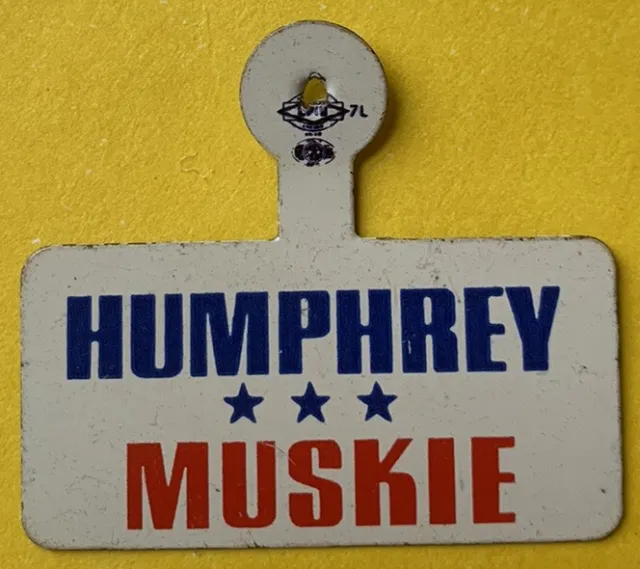1968 Hubert Humphrey Vintage US Political button pin Campaign LAPEL presidential
