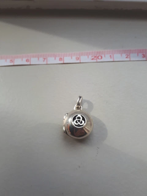 VINTAGE Solid 925 Silver Sterling Round Ball Celtic Knot Locket Pendant VINTAGE Solid 925 Silver Sterling Round Ball Celtic Knot Locket Pendant