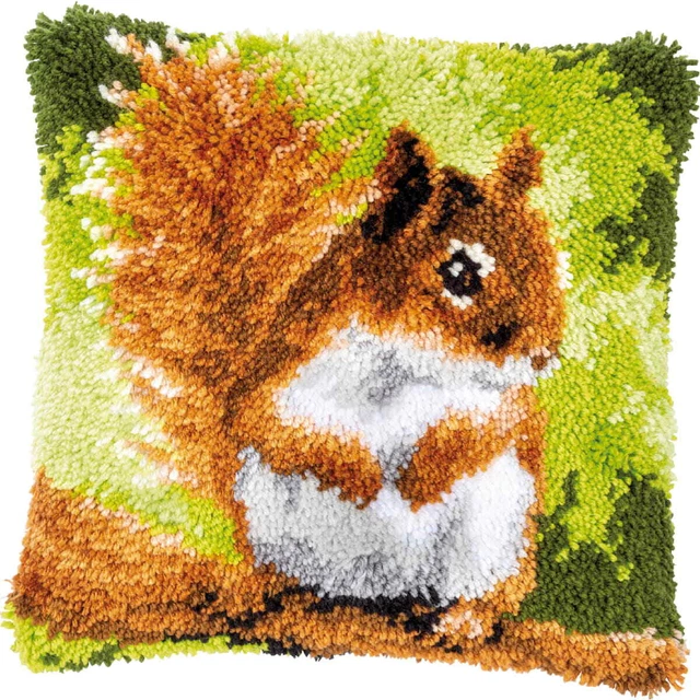 Cojín de andar Vervaco "Ardilla", imagen de andar predibujado, 40x40cm