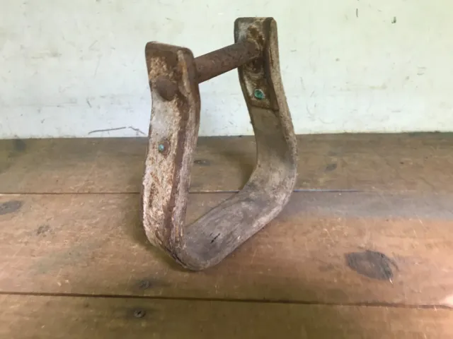 Antique Wood Metal Horse Saddle Stirrup Western Décor
