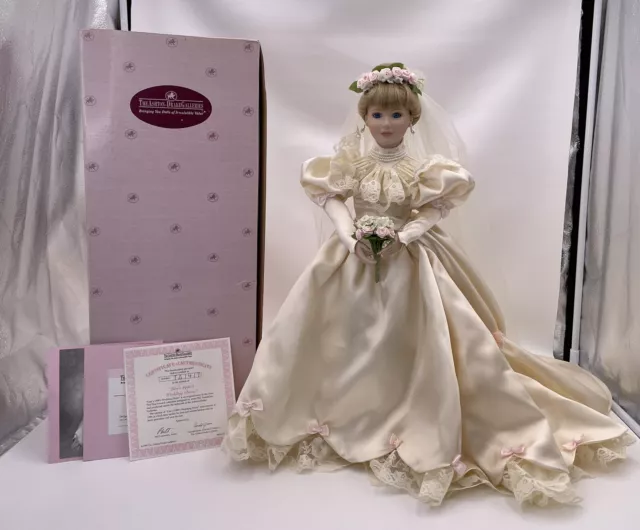 Vtg 1995 Ashton Drake Lisa's 1990s Wedding Dress Porcelain Doll With COA