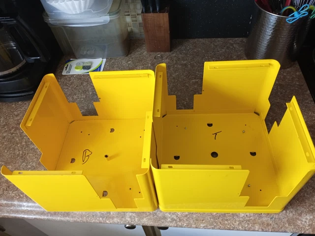 u turn vending machine  body  used  bottom/ top