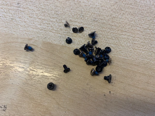 Kit De Vis De Rechange Pour Lenovo ThinkPad E15 - Référence 5S10S73284 / SBB0V16168 - Lot De Vis Pour Réparation