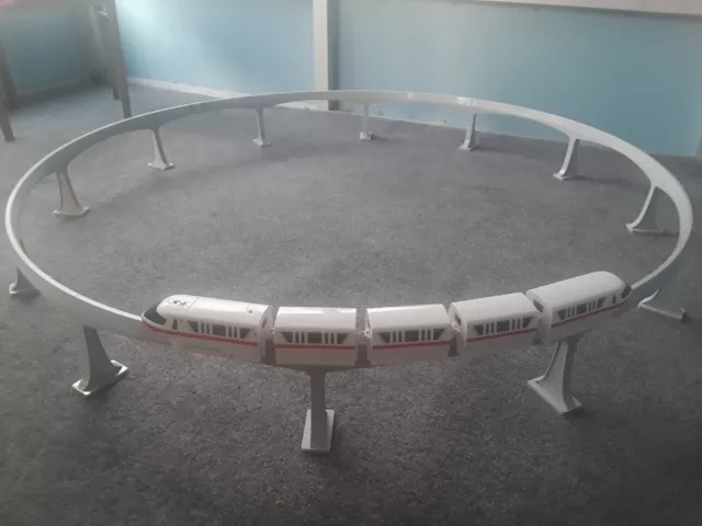 Walt Disney World WDW Monorail System  Playset Track & Train RED Stripe Boarding