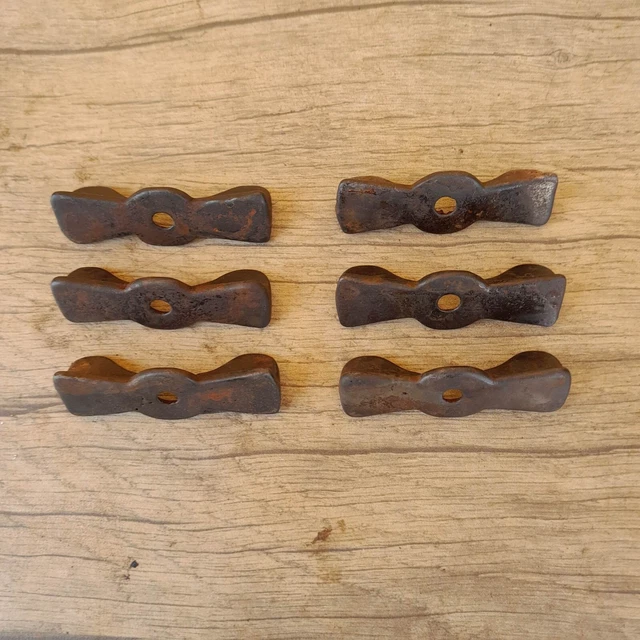Vintage cast iron cabinet cupboard door catch twist turn latch farm decor 6pcs 3