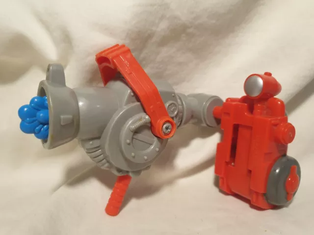 Fisher Price Rescue Heroes Billy Blazes Water Cannon Replacement Part Toy Fire