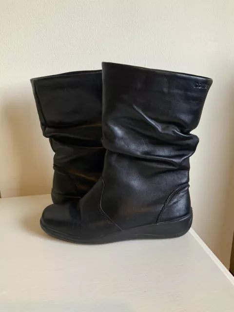 Black boots size 4.5 top