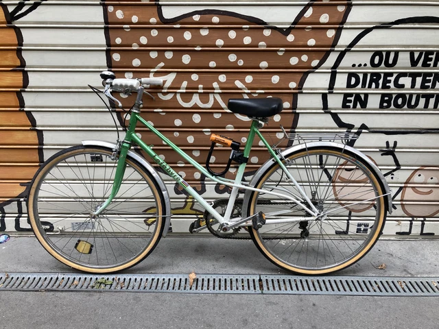 Vélo vintage de course SURSEE suisse 1980s à restaurer | Kaufen auf