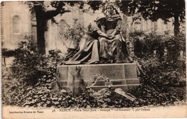 CPA Nancy-Place Saint Jean-Groupe "Le Souvenir" (187200)