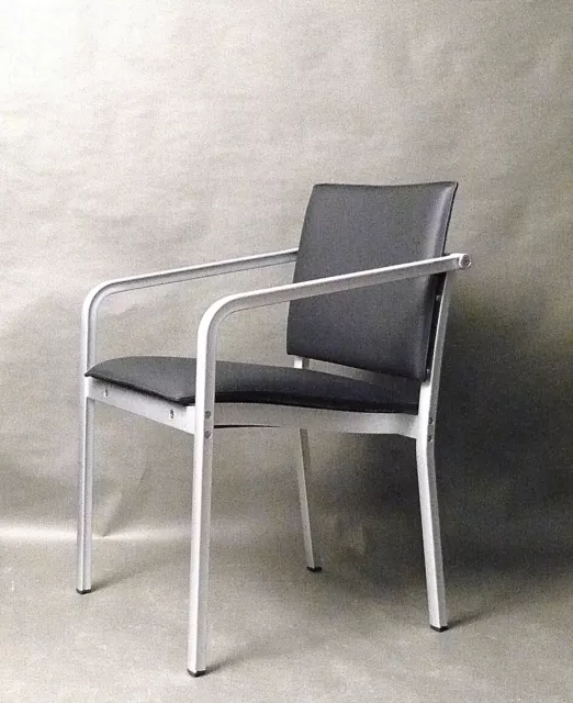 Model  A 900 THONET  Norman Foster  Stuhl  Sessel Leder