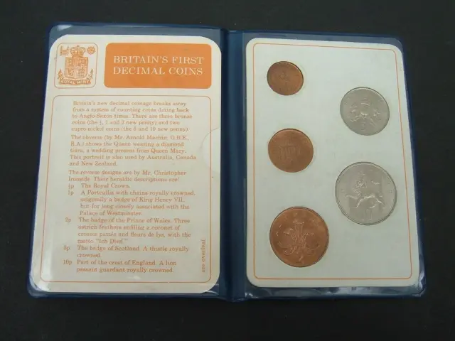 GB UK Elizabeth II.  1968 - 1971  Britain's First Decimal Set. 1/2p to 10p