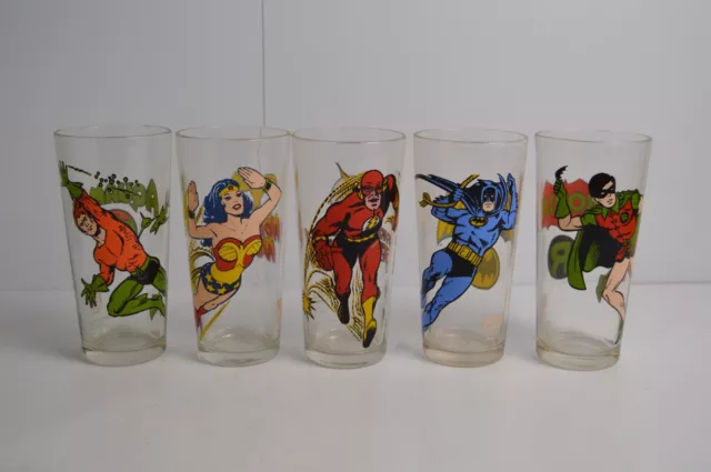 5 Vintage DC Comics Pepsi Glasses Flash Batman Robin Wonder Woman Aquaman 1970's