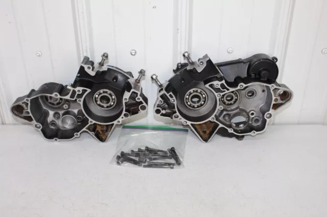 1986  1987 Yamaha YZ125 Crankcase set engine case cases Right Left YZ 125 86