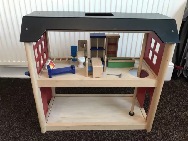 Pintoy (John Crane) Wooden Fire Station & Accessories