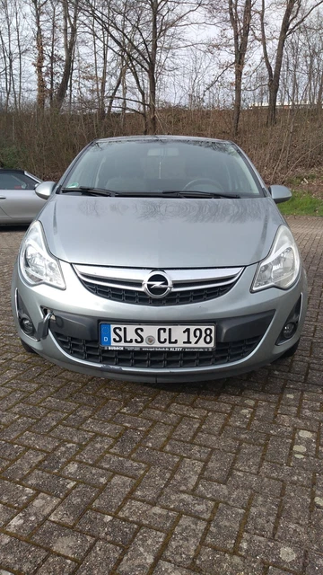 Opel Corsa D Satellite Motorschaden original 103550 km 03.2012