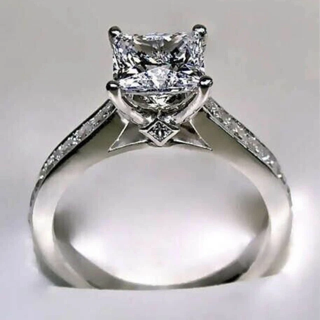 Bague De Fiançailles Diamant Taille Princesse 2.50 Ct Or Blanc 14k - Simulé - Tailles 4 à 12 US