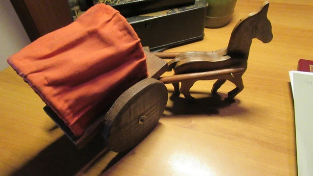 Ancien Attelage Cheval Et Chariot En Bois - Objet De Décoration Rustique