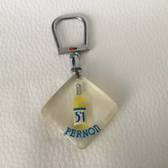 Rare Porte Clé BOURBON PERNOD 51 Animé Avec Bulle Vintage Key Ring