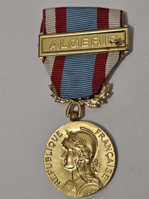 Médaille Commémorative Algérie - Insigne, Décoration - Occasion