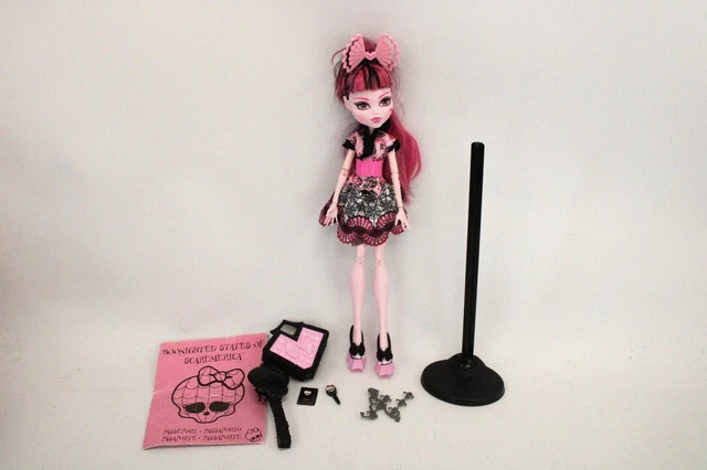 MONSTER HIGH DOLL Monster Exchange 'DRACULAURA' W/ Bag, Stand &amp; Passport - M05 £10.50 - PicClick UK