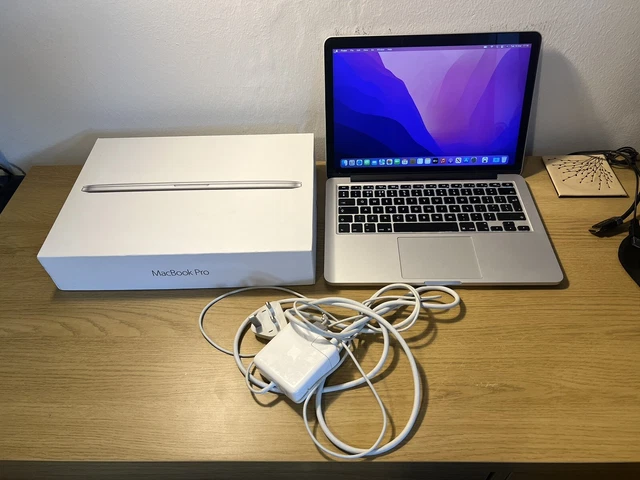 Apple MacBook Pro Retina 13,3", 256 GB unità di memoria a stato solido, Intel Core i5 5a gen, 2,7 GHz, 8 GB.