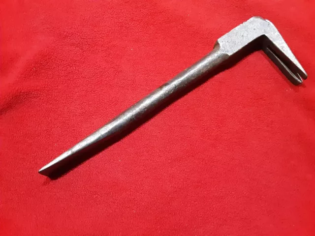 Vintage Brades Crow Bar Nail Puller Chisel Engineer Mechanic Steel Erector Tools