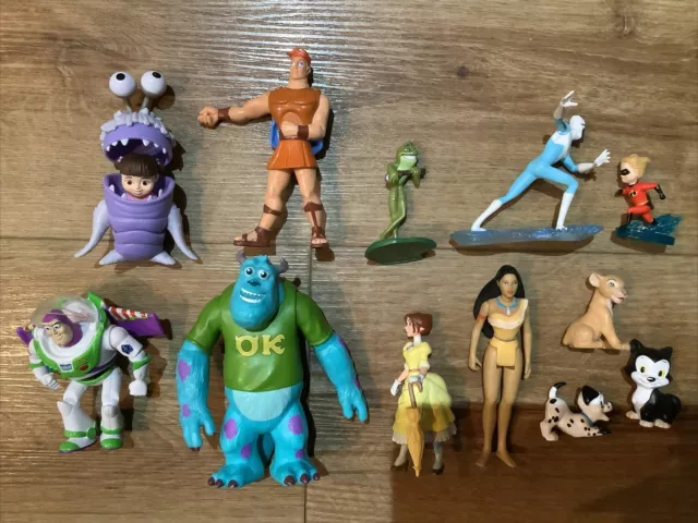 Vintage, Modern x 12 Disney Bundle Action Figures Mix Animals, Characters Toys