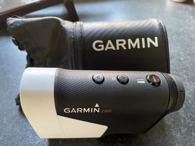 Garmin Approach Z82 Golf Rangefinder & GPS