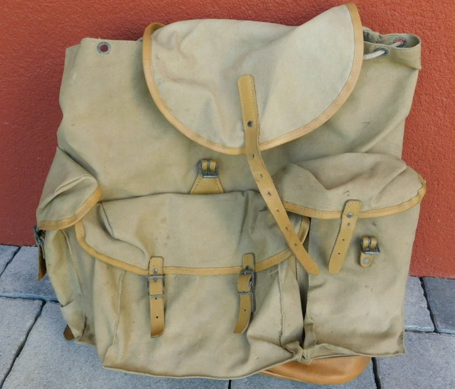 Sac à Dos De Randonnée Vintage LAFUMA Des Années 1930-1949 - Toile Beige - Écussons Alpinisme - France - Occasion
